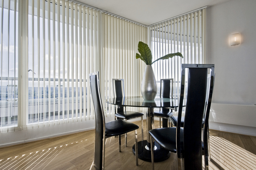 Vertical blinds